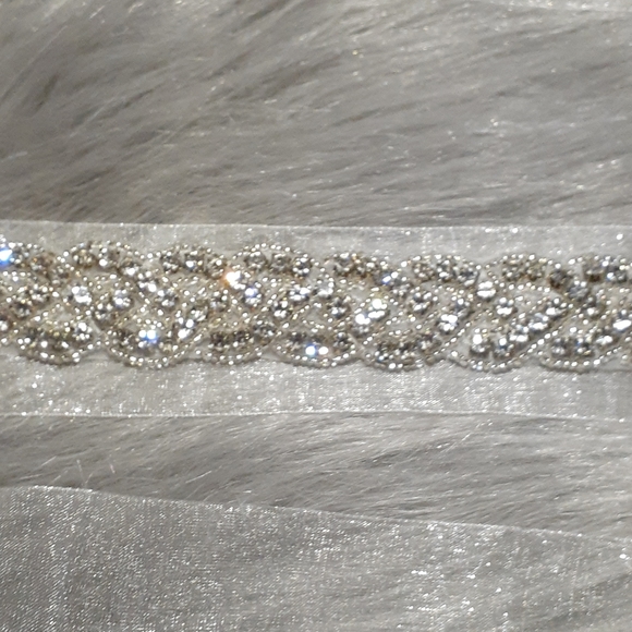 Accessories - Stunning Glamorous Bridal Sash💐